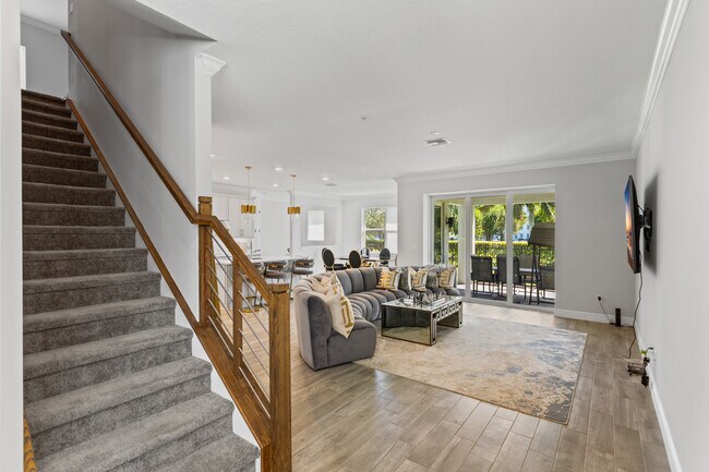 Photo - 4022 Large Leaf Ln