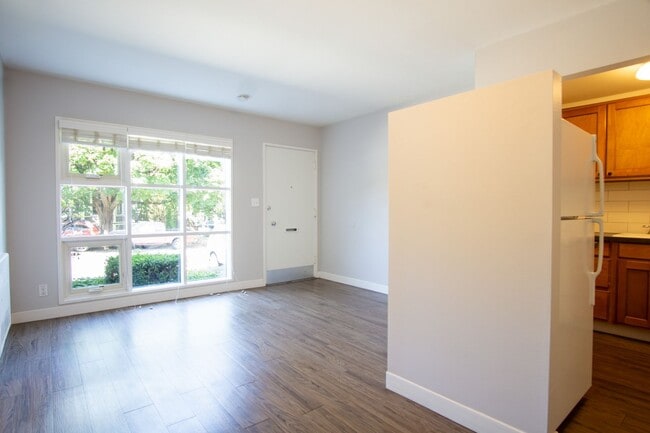 Photo - 3717 S Corbett Ave Unit 36