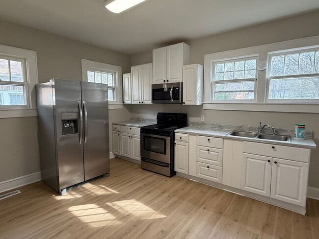 Photo - 113 Highland Ave