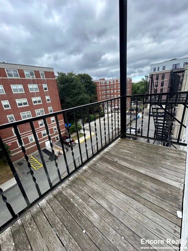 Photo - 135 Washington St Unit 56