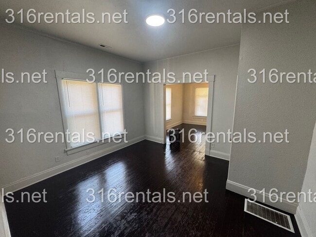 Photo - $899- 2 bed 1 bath - Single Family Home