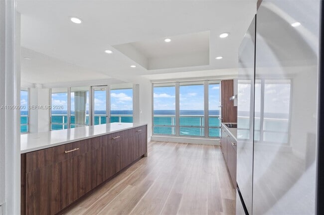 Photo - 2100 S Ocean Ln Unit 2412