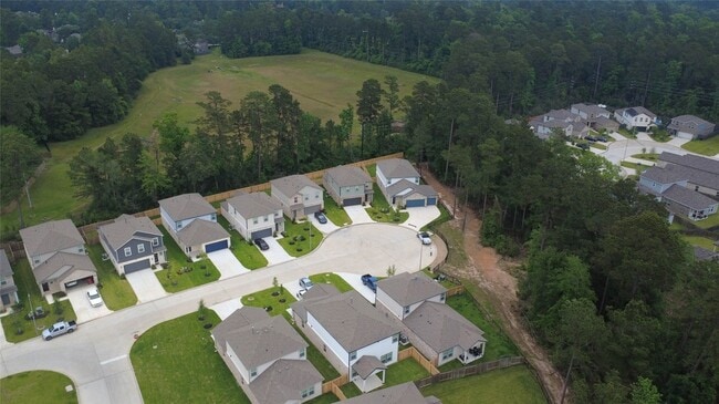 Photo - 8506 Blueberry Ash St