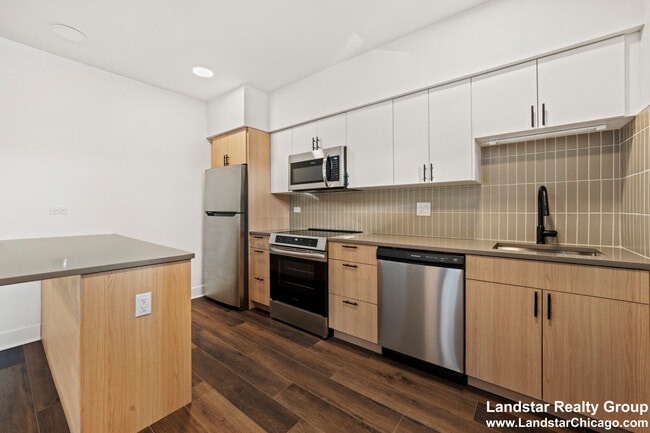 Photo - 1241 Chicago Ave