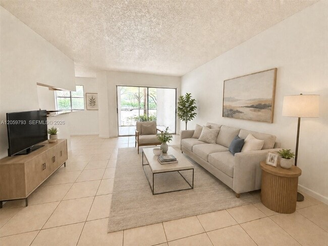 Building Photo - 9755 Westview Dr Unit 1217