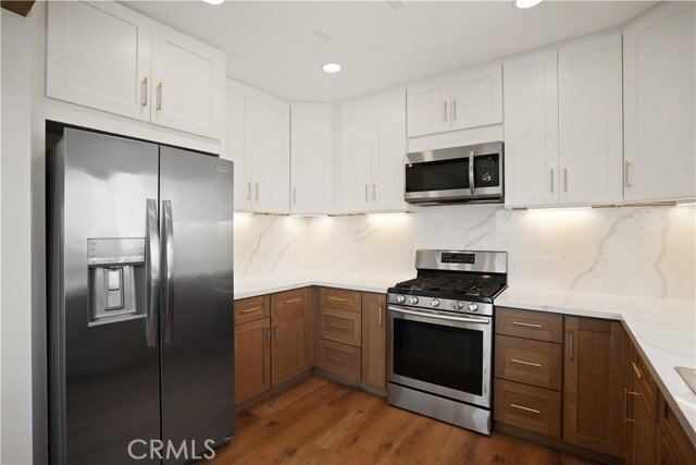 Photo - 33892 Street of the Violet Lantern