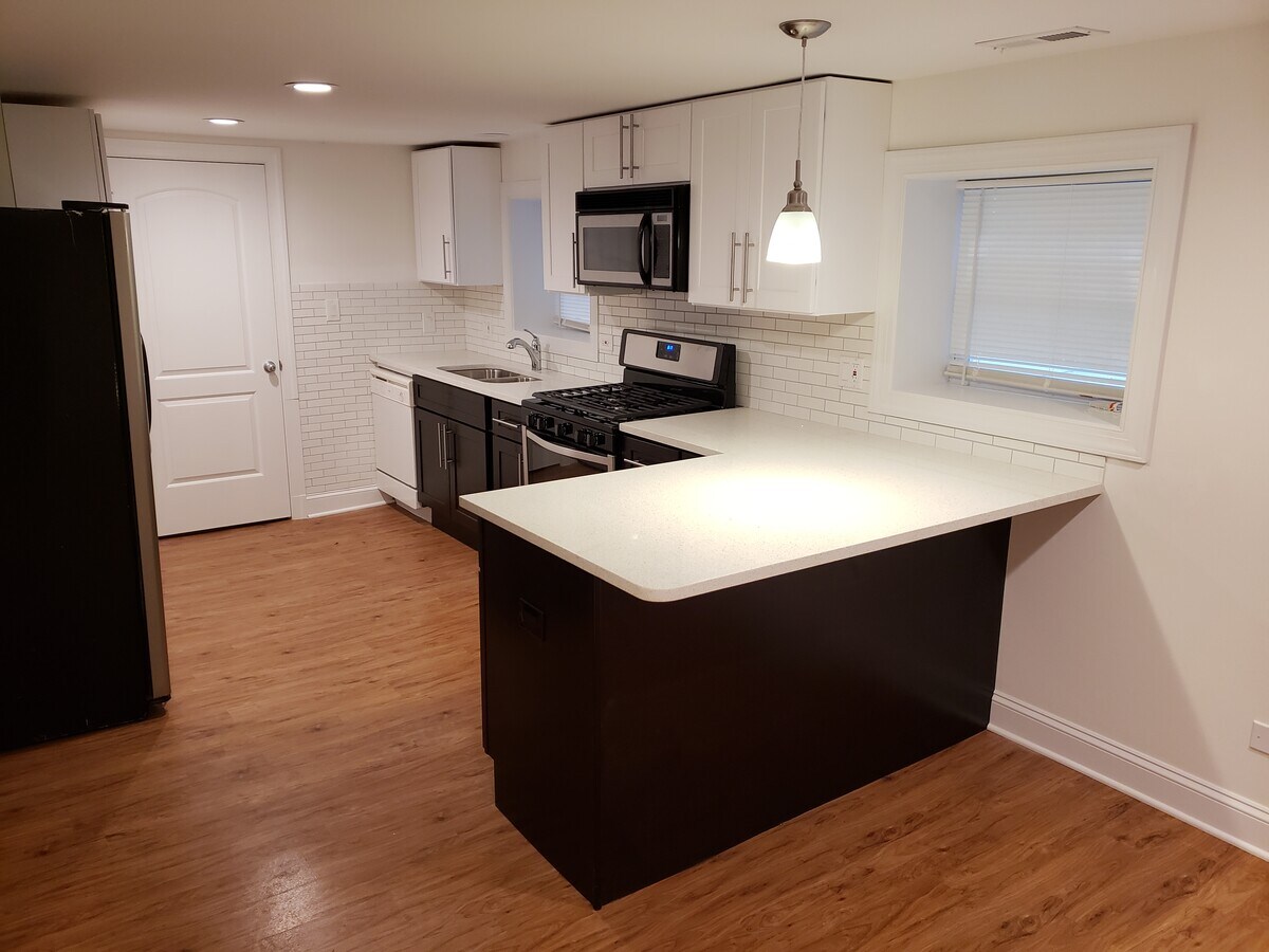 Photo - 5027 N Ridgeway Ave Unidad 1