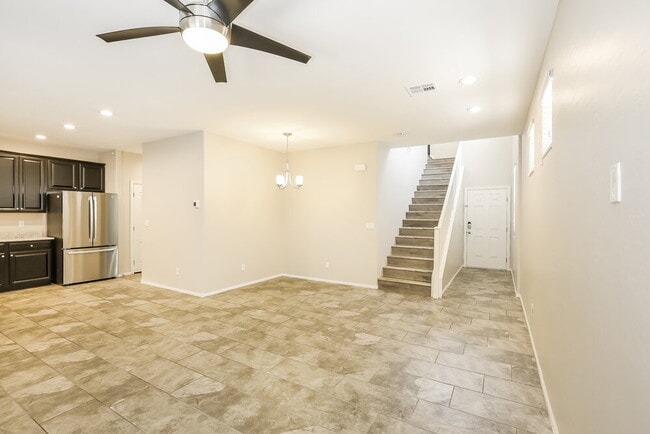 Photo - 8112 Satin Carnation Ln