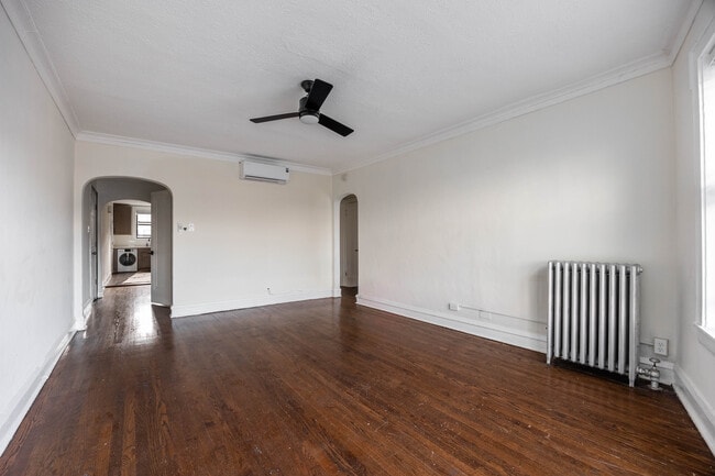 Photo - 5505 N Lincoln Ave Unit 2S