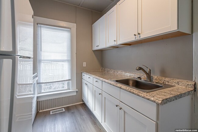 Photo - 716 Central St Unit 716A