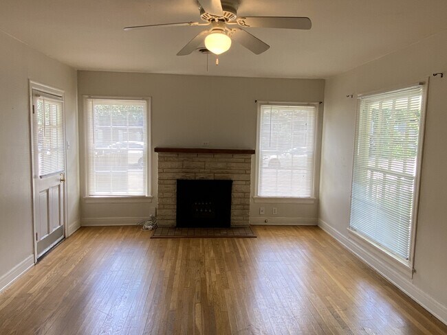 Photo - 3901 Willbert Rd