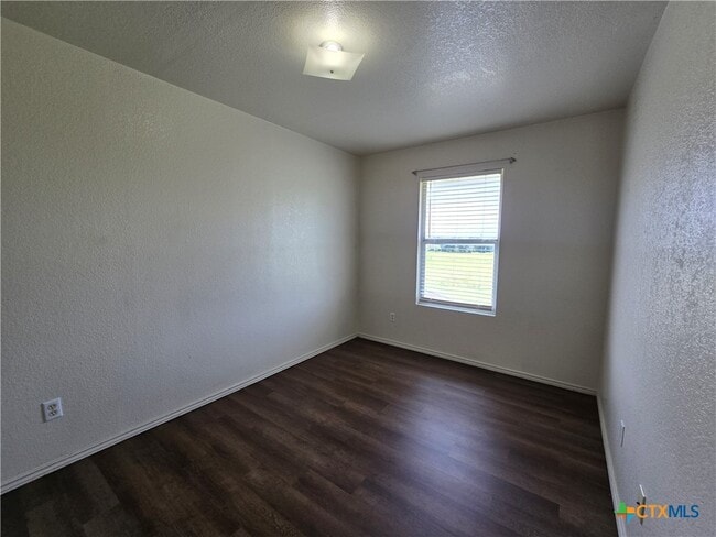 Photo - 1206 Industrial Blvd