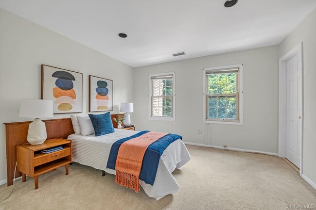 Photo - 62 Marjorie Ct