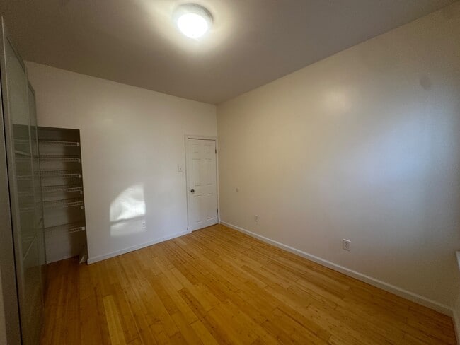 Photo - 315 N Holly St