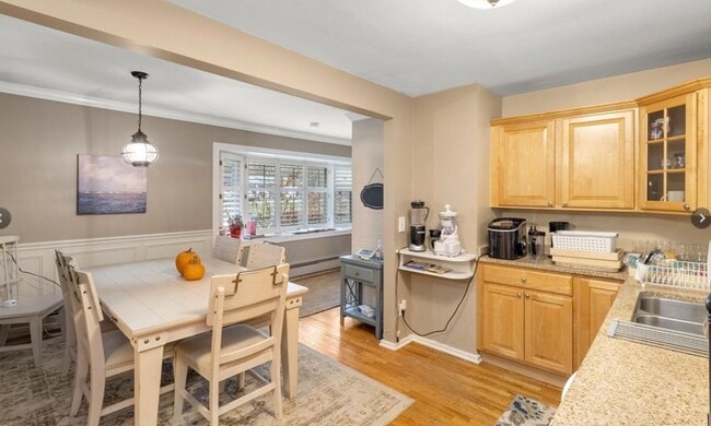 Photo - 16219 Elizabeth St