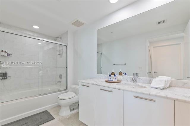 Photo - The Plaza 901 Brickell Unit 1606