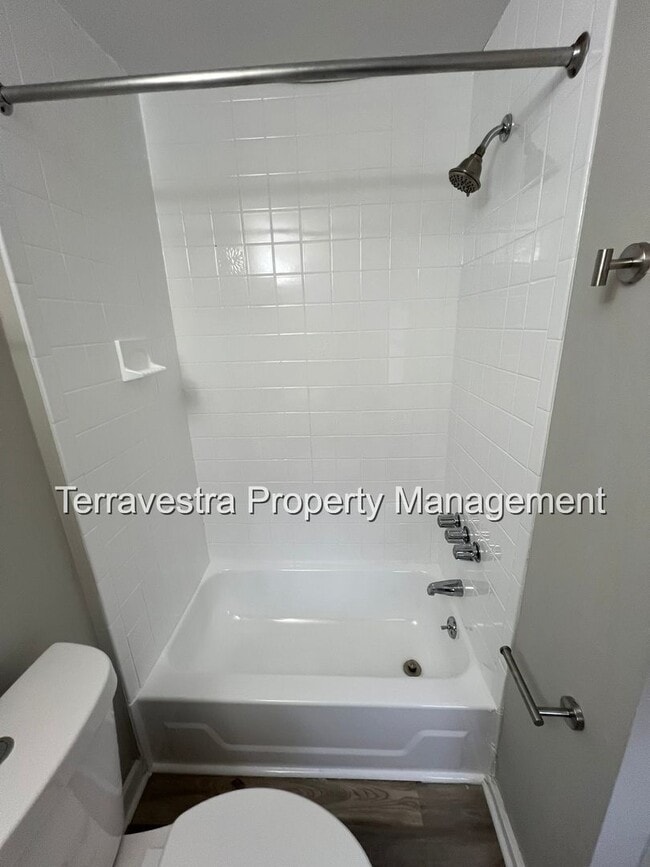 Photo - 710 Hunter St Unit A