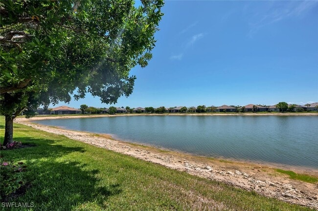 Photo - 14940 Edgewater Cir