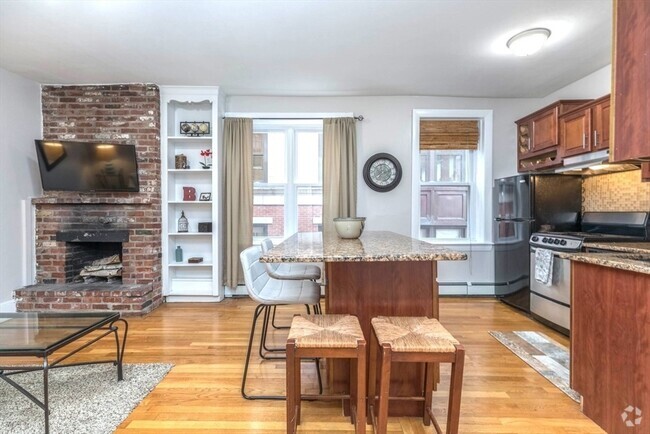 Building Photo - 288 Cambridge St Unit 4 Rental