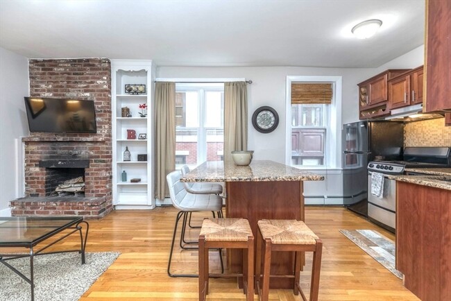 Photo - 288 Cambridge St Unidad 4 Rental