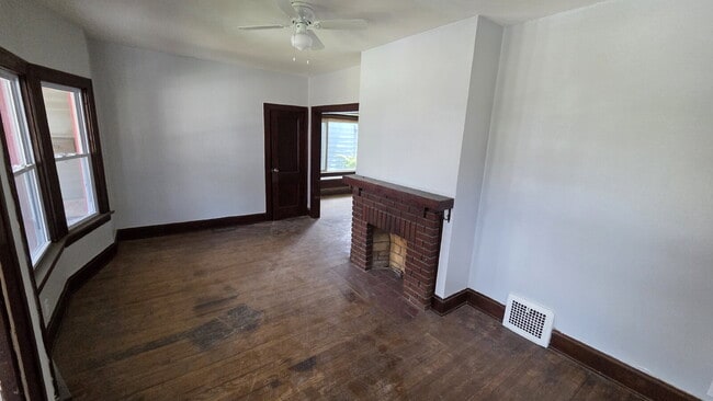 Photo - "2-Bedroom Duplex -avail now" Unit Down
