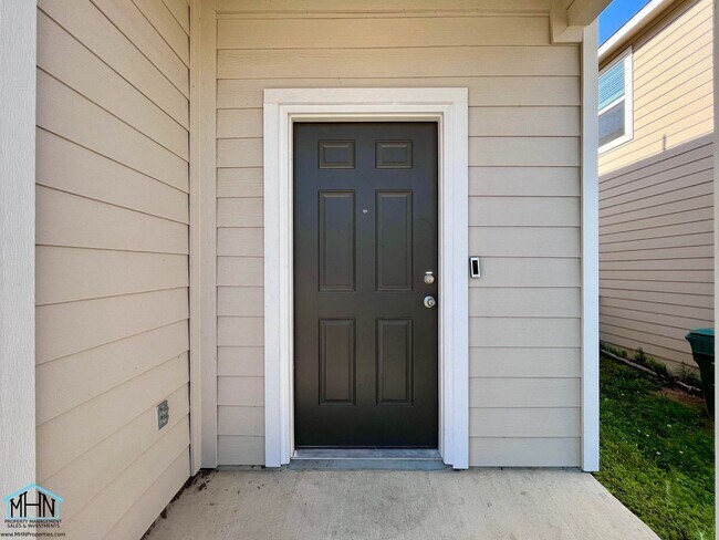Photo - Charming 2 Storey 3-Bedroom 2.5-Bath House for Rent – Your Dream Home Awaits!