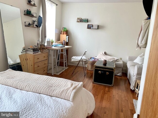 Photo - 619 N 11th St
