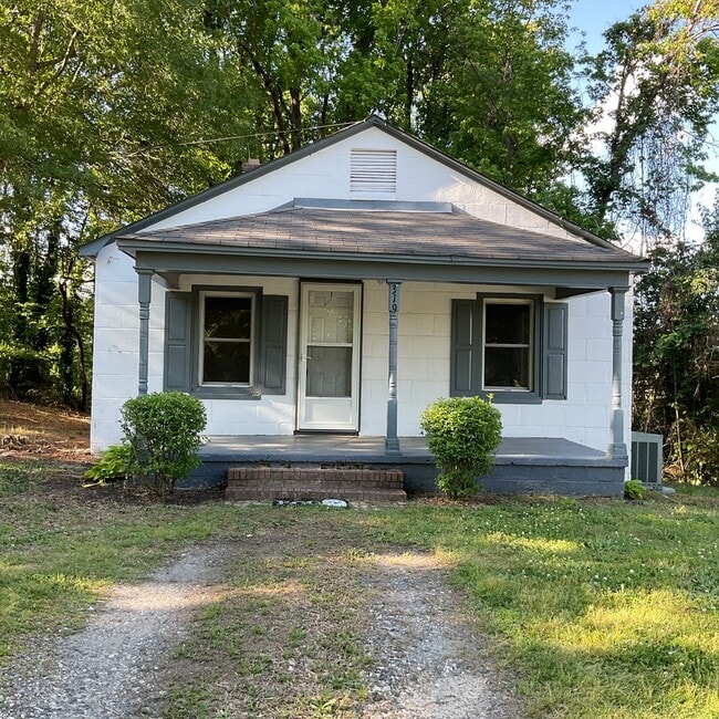 Photo - 319 E 6th St Casa