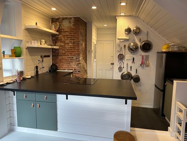 Photo - 8 Franklin St Unit 10