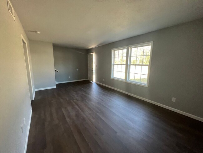 Photo - 447 30th Pl Unit #B