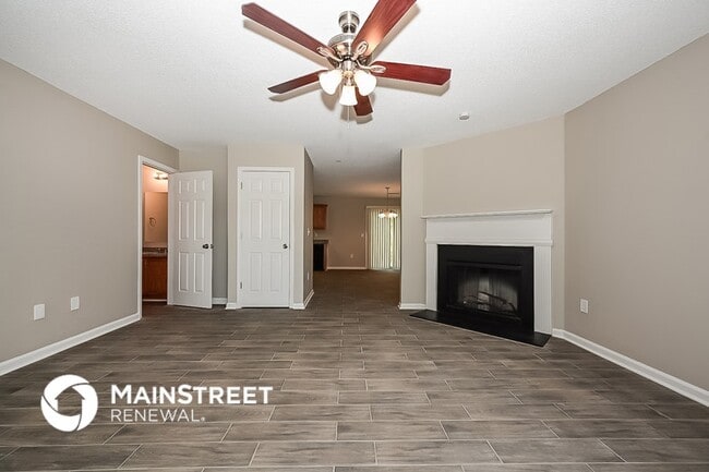 Photo - 6034 Waggoner Ct