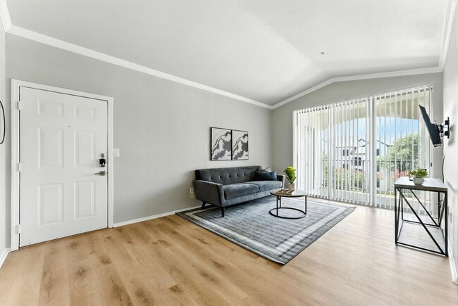 2501 Ohio Dr Unit SI FL2-ID1613188P