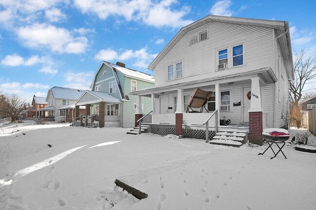 Photo - 1521-1523-1523 Republic Ave Unidad 1523