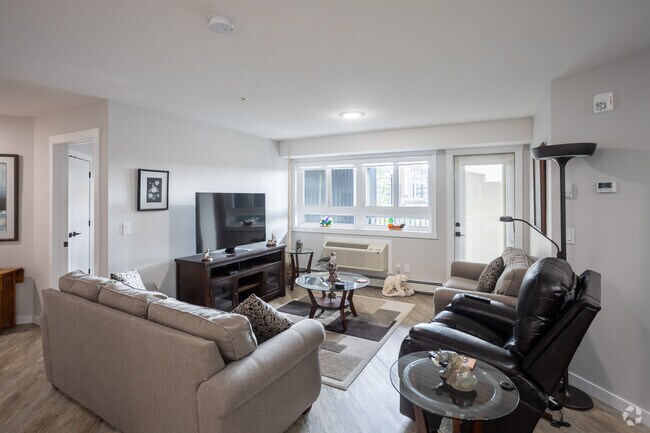 2BR, 2BA w/ Den - 1237SF - Living Room - Emerald Hills Landing