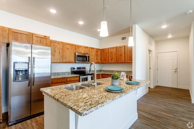 Mountain View Apartments at RainDance