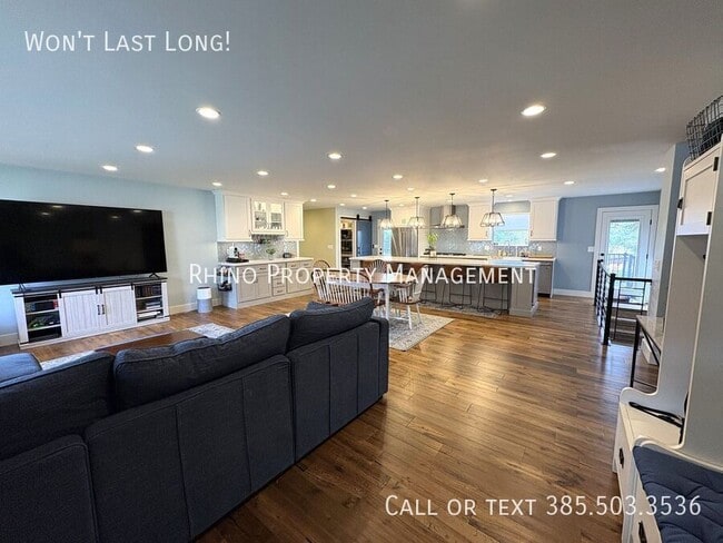 Photo - 7686 Mountain Estates Dr