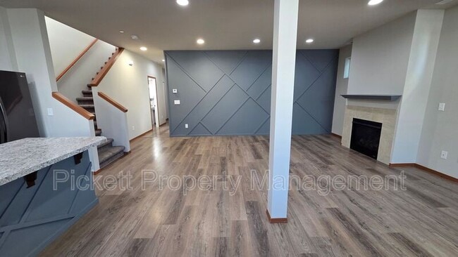 Photo - 2523 Filbert Ave