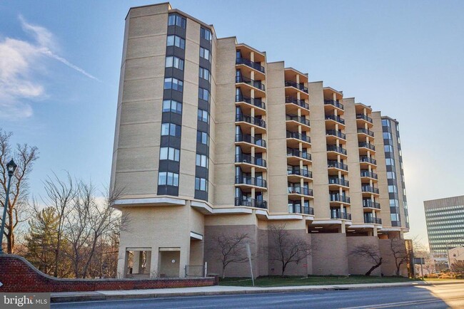 Building Photo - 4242 East-West Hwy Unit 308