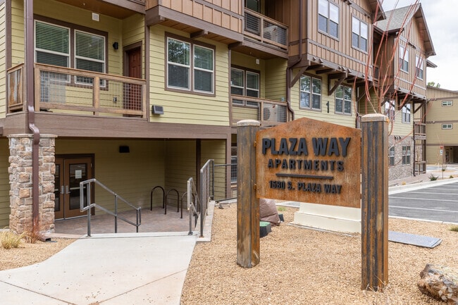 Monument Signage - Plaza Way