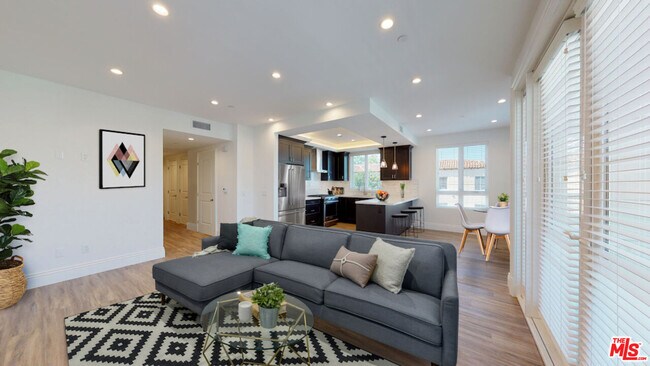 Photo - 8700 Chalmers Dr Condo Unit 301
