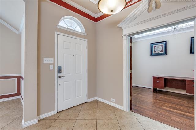 Photo - 2709 Foxpoint Trail