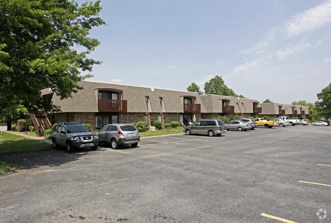Cambridge Square - Cambridge Square Apartments