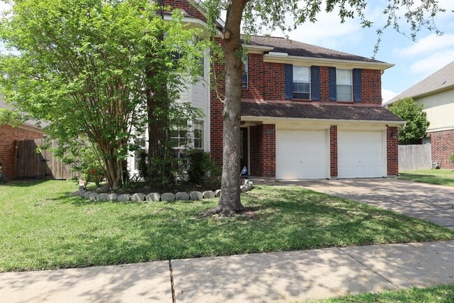 Building Photo - 3223 Autumn Bridge Ln