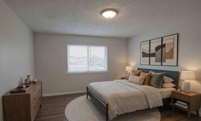 Photo - 5625 S Grand Blvd Unidad #2d