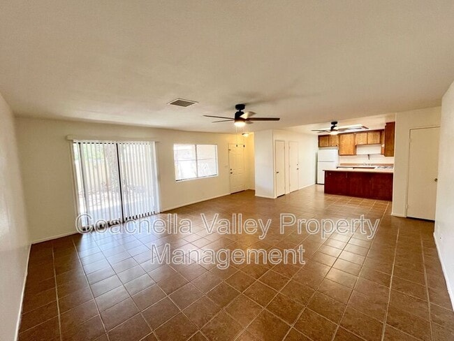 Building Photo - 32244 Navajo Trail Unit B
