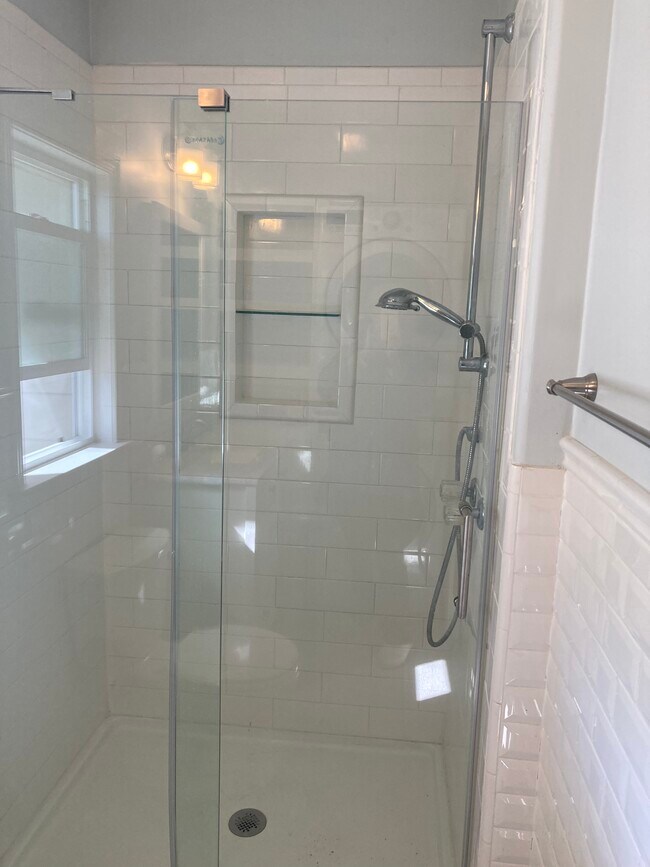 Photo - 140 Mendocino Pl