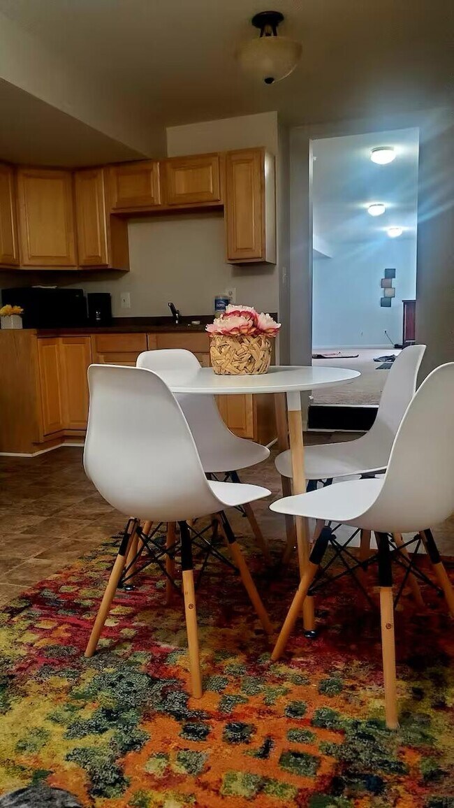 Photo - 2883 Myrtlewood Dr