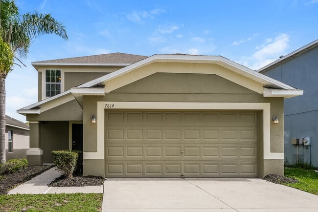Photo - 7614 Maroon Peak Dr House