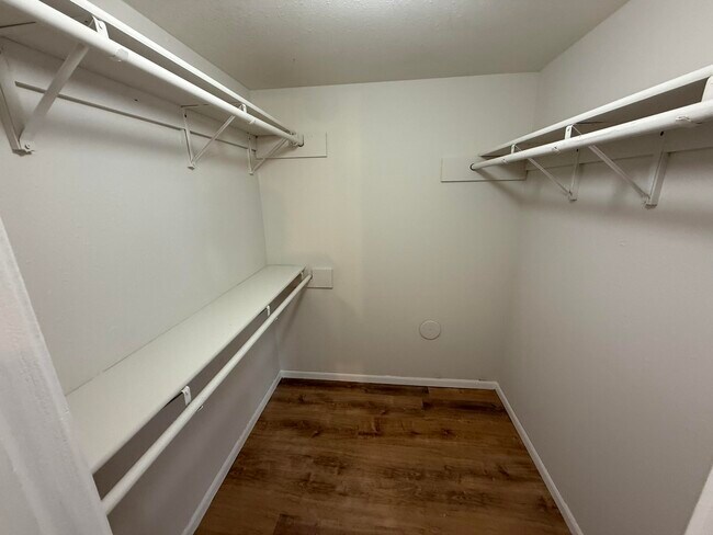 Photo - 1415 Raleigh Dr
