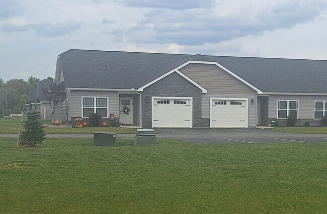 Photo - 11269 Broadway St Unit Ledgestone village